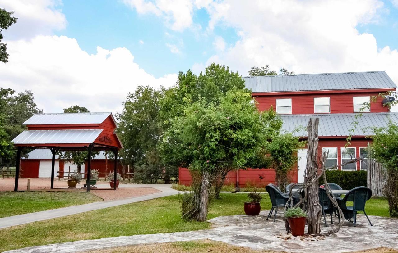 Ark Bunkhouse Fredericksburg Hideaway With Hot Tub Villa Eksteriør billede