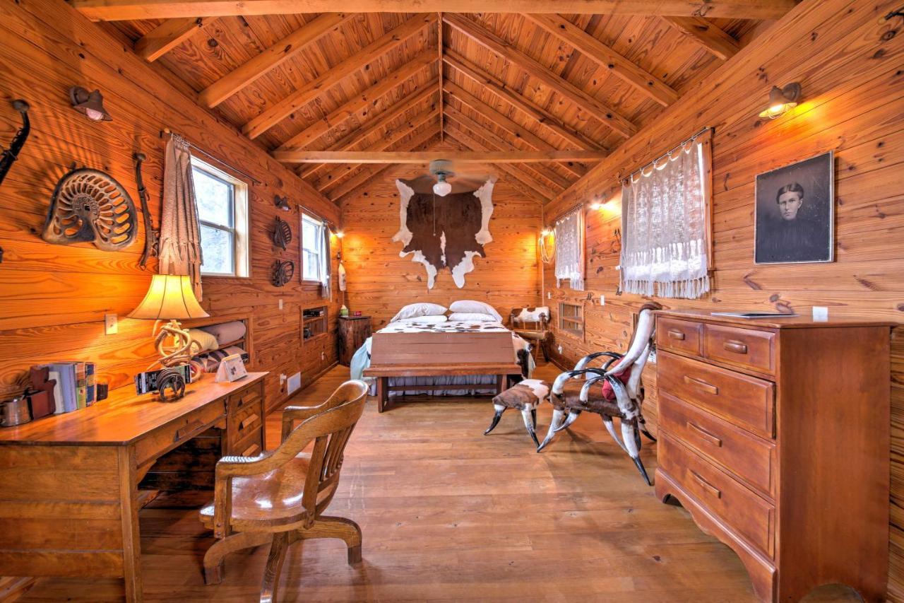 Ark Bunkhouse Fredericksburg Hideaway With Hot Tub Villa Eksteriør billede